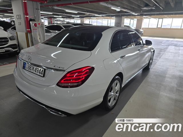 Mercedes-Benz C-Class из Кореи Encar