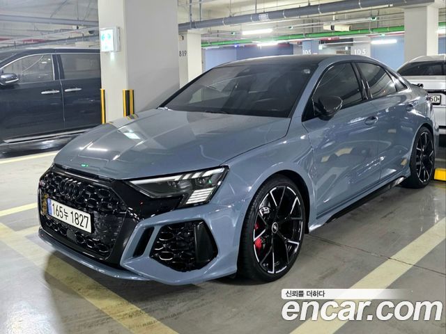 Audi RS3 2.5 TFSI Quattro — пробег 10 200 км — фото 2 из 5