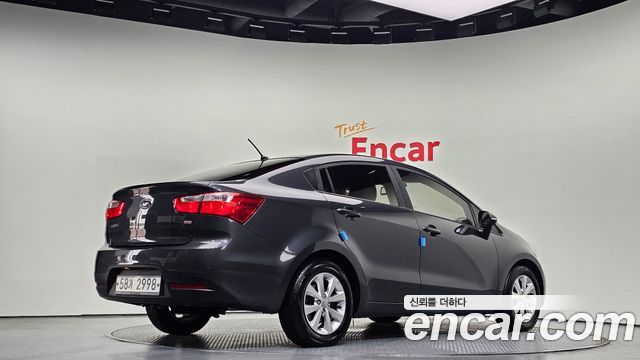 Kia pride из Кореи Encar