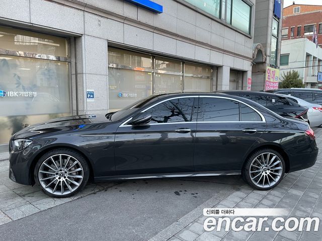 Mercedes-Benz E-Class E350 4MATIC AMG Line — пробег 53 008 км — фото 3 из 5
