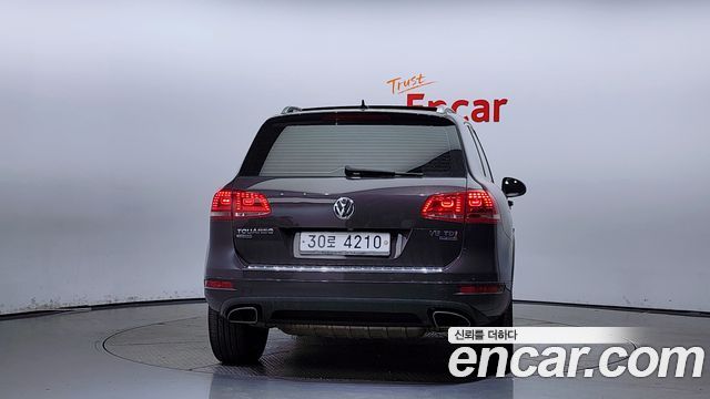 Volkswagen Touareg V6 3.0 TDI Bluemotion 7P5 — пробег 89 193 км — фото 4 из 5