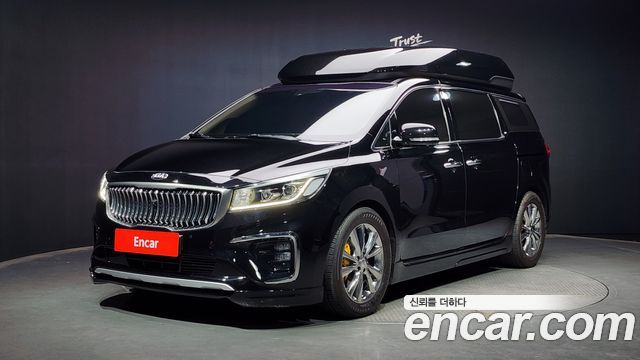 Kia Carnival из Кореи Encar