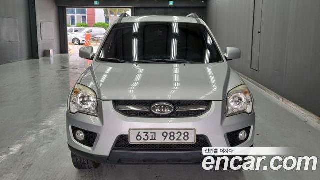 Kia Sportage Gasoline 2WD TLX Deluxe — пробег 188 376 км — фото 3 из 5