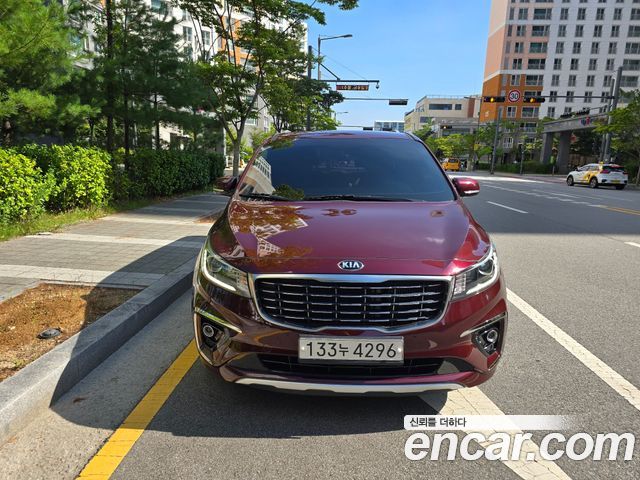 Kia Carnival из Кореи Encar