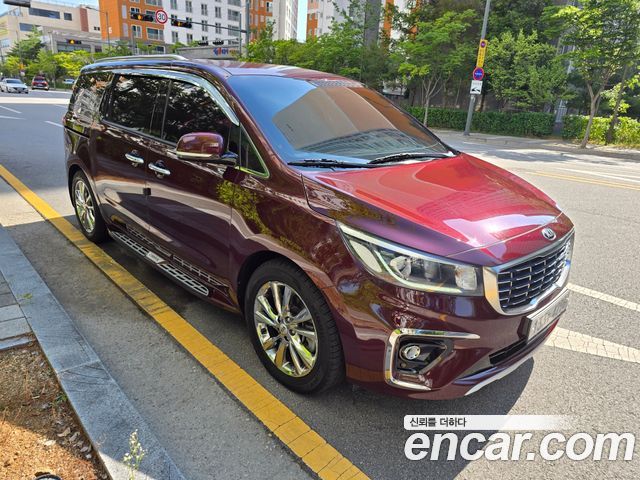 Kia Carnival из Кореи Encar