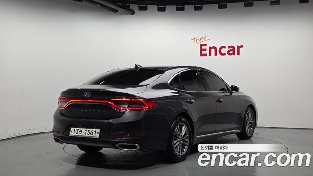 Hyundai Grandeur из Кореи Encar