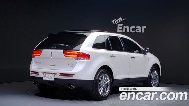Lincoln MKX 3.7 AWD — пробег 85 337 км — фото 2 из 5