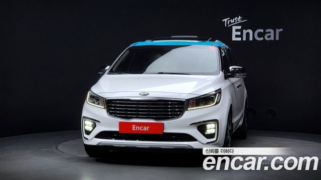 Kia Carnival из Кореи Encar