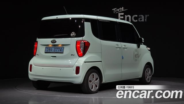 Kia RAY EV — пробег 89 015 км — фото 2 из 5