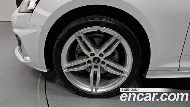 Audi A5 из Кореи Encar