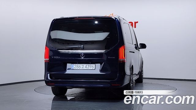 Mercedes-Benz V-Class из Кореи Encar
