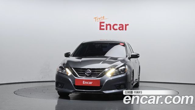 Nissan Altima из Кореи Encar