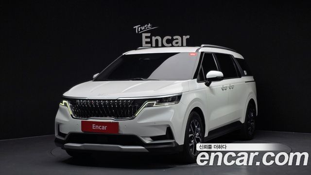 Kia Carnival 9-Seater Prestige — пробег 118 236 км — фото 1 из 5
