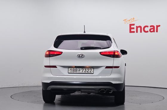Hyundai Tucson Diesel 2.0 2WD Smart — пробег 87 801 км — фото 4 из 5