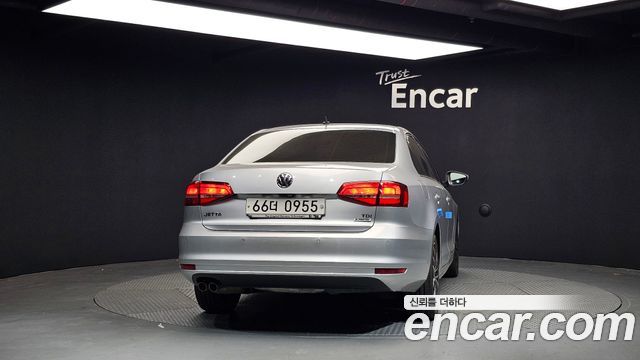 Volkswagen Jetta из Кореи Encar