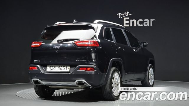 Jeep Cherokee 2.2 Diesel Limited 4WD — пробег 192 357 км — фото 2 из 5