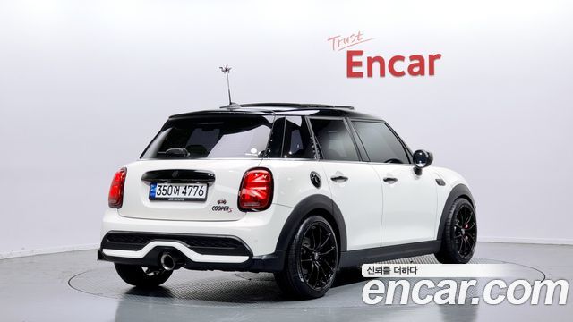Mini Cooper из Кореи Encar