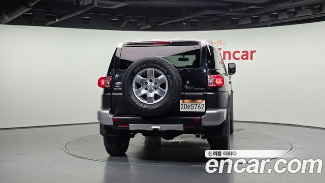 Toyota FJ Cruiser из Кореи Encar