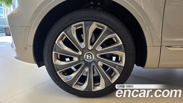 Bentley Bentayga из Кореи Encar