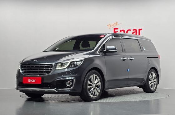 Kia Carnival 7-seater Limousine VIP — пробег 78 507 км — фото 1 из 5