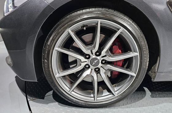 Genesis G70 2.0T AWD Sport Package — пробег 106 260 км — фото 5 из 5