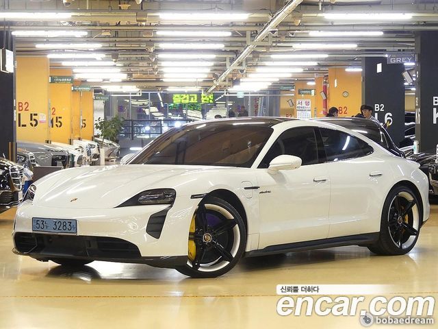 Porsche Taycan из Кореи Encar