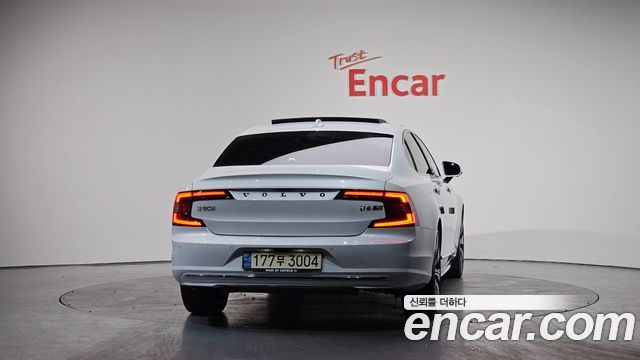 Volvo S90 B6 AWD Ultimate Bright — пробег 35 955 км — фото 4 из 5