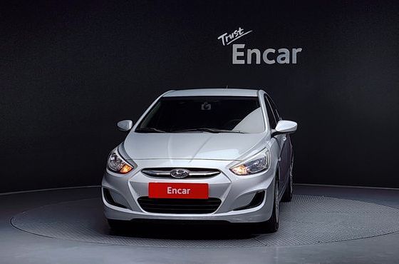 Hyundai Accent 1.4 VVT Smart — пробег 76 462 км — фото 3 из 5