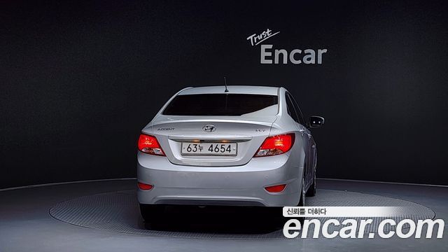 Hyundai Accent из Кореи Encar