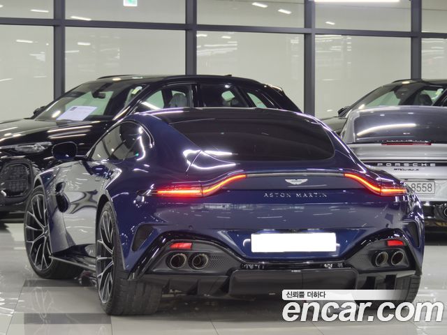 Astonmartin Vantage из Кореи Encar