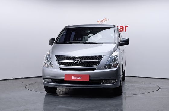 Hyundai Starex 12-Seater Wagon CVX Premium — пробег 148 252 км — фото 3 из 5