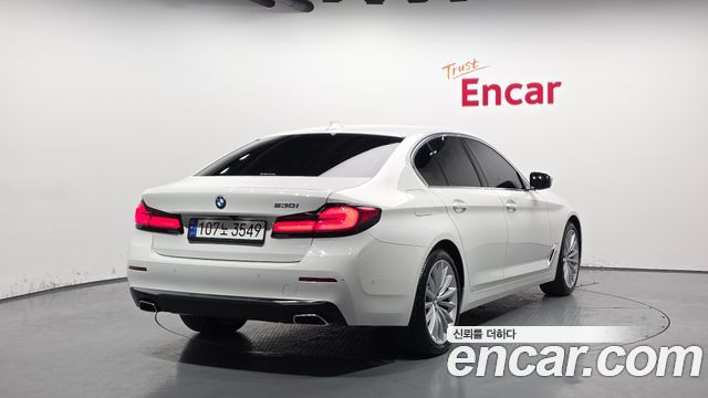 BMW 5-Series из Кореи Encar