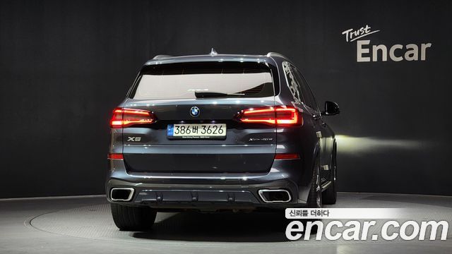 BMW X5 xDrive 45e M Sport — пробег 128 236 км — фото 4 из 5