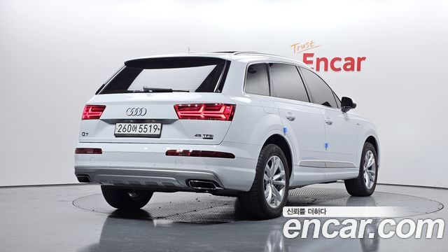 Audi Q7 из Кореи Encar