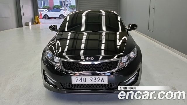 Kia K5 2.0 Prestige Standard — пробег 214 900 км — фото 3 из 5