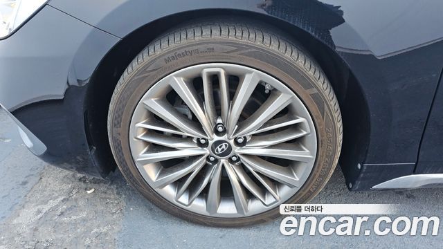 Hyundai Grandeur 2.4 Premium Special — пробег 113 607 км — фото 5 из 5