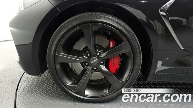 Genesis G70 из Кореи Encar