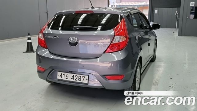 Hyundai Accent из Кореи Encar