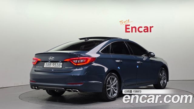 Hyundai Sonata 2.0 Turbo Exclusive — пробег 117 356 км — фото 2 из 5