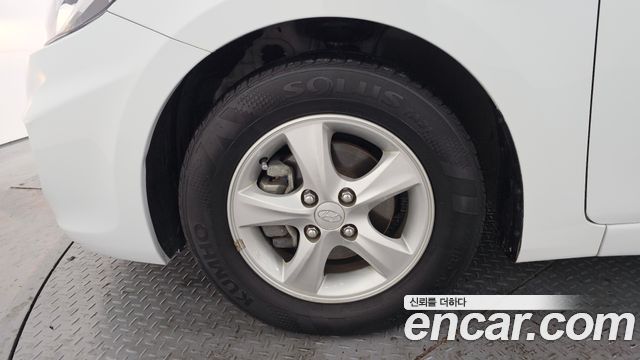 Hyundai Accent из Кореи Encar