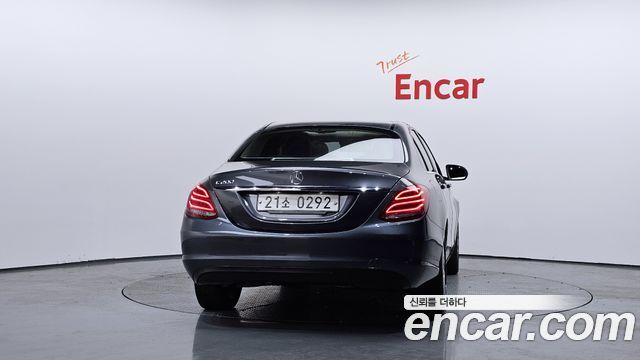 Mercedes-Benz C-Class из Кореи Encar