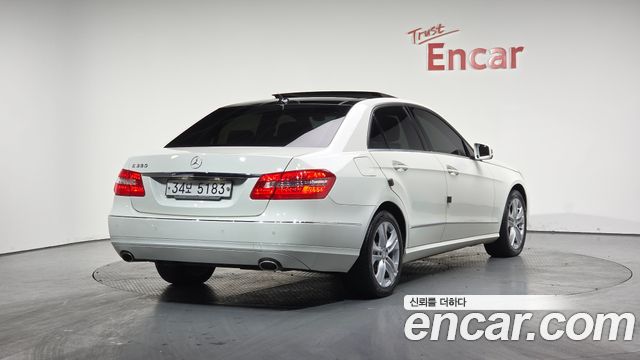 Mercedes-Benz E-Class из Кореи Encar