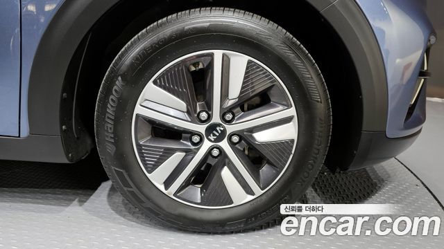 Kia Niro 1.6 HEV Prestige — пробег 92 614 км — фото 5 из 5