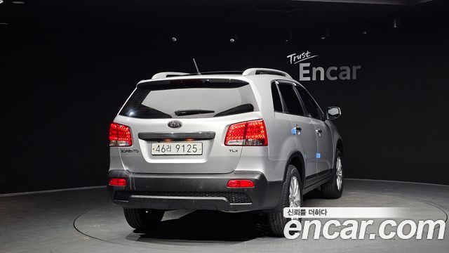 Kia Sorento Diesel 2.0 2WD TLX High-Deluxe — пробег 168 701 км — фото 4 из 5