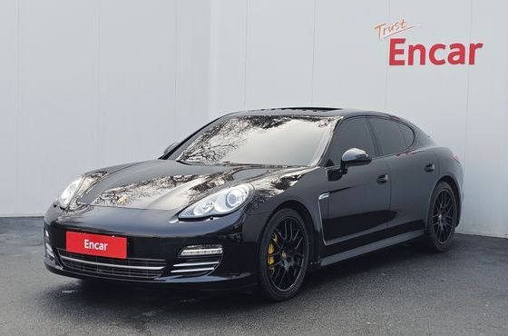 Porsche Panamera 3.6 AWD Platinum Edition — пробег 64 056 км — фото 1 из 5
