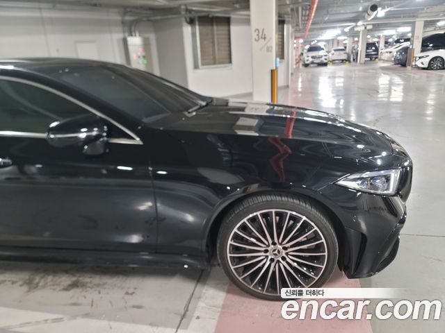Mercedes-Benz CLS-Class CLS450 4MATIC — пробег 5 500 км — фото 3 из 5