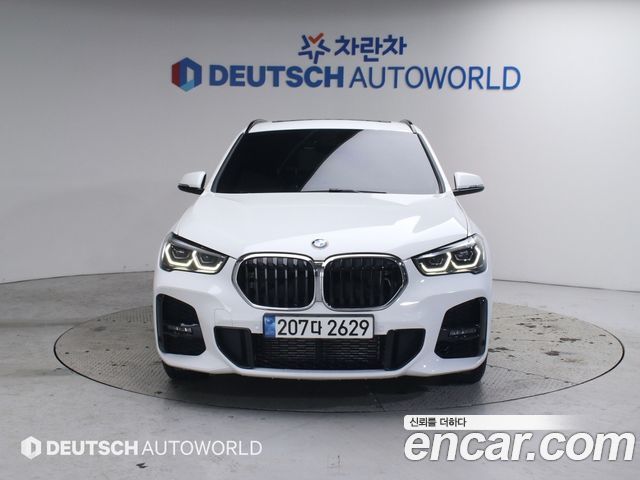 BMW X1 xDrive 20i M Sport — пробег 40 443 км — фото 3 из 5