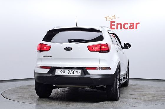Kia Sportage Diesel 2WD Trendy — пробег 139 579 км — фото 4 из 5