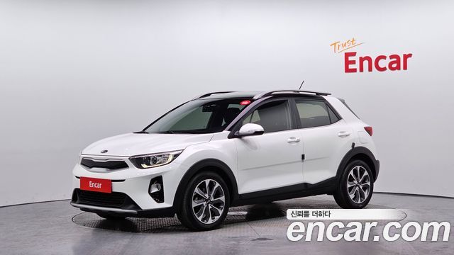 Kia Stonic из Кореи Encar