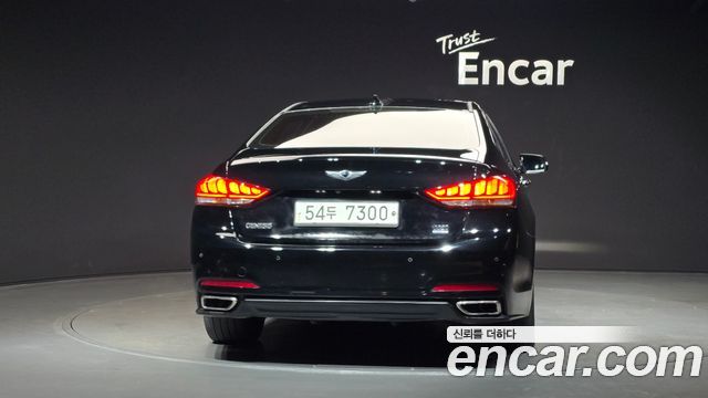 Hyundai Genesis из Кореи Encar